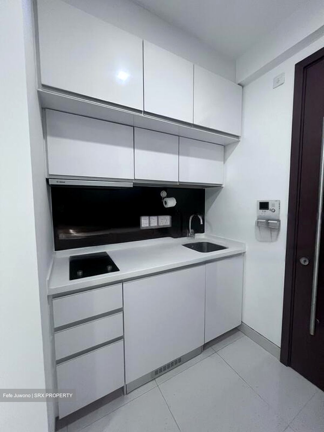 Centra Studios (D14), Apartment #473374521